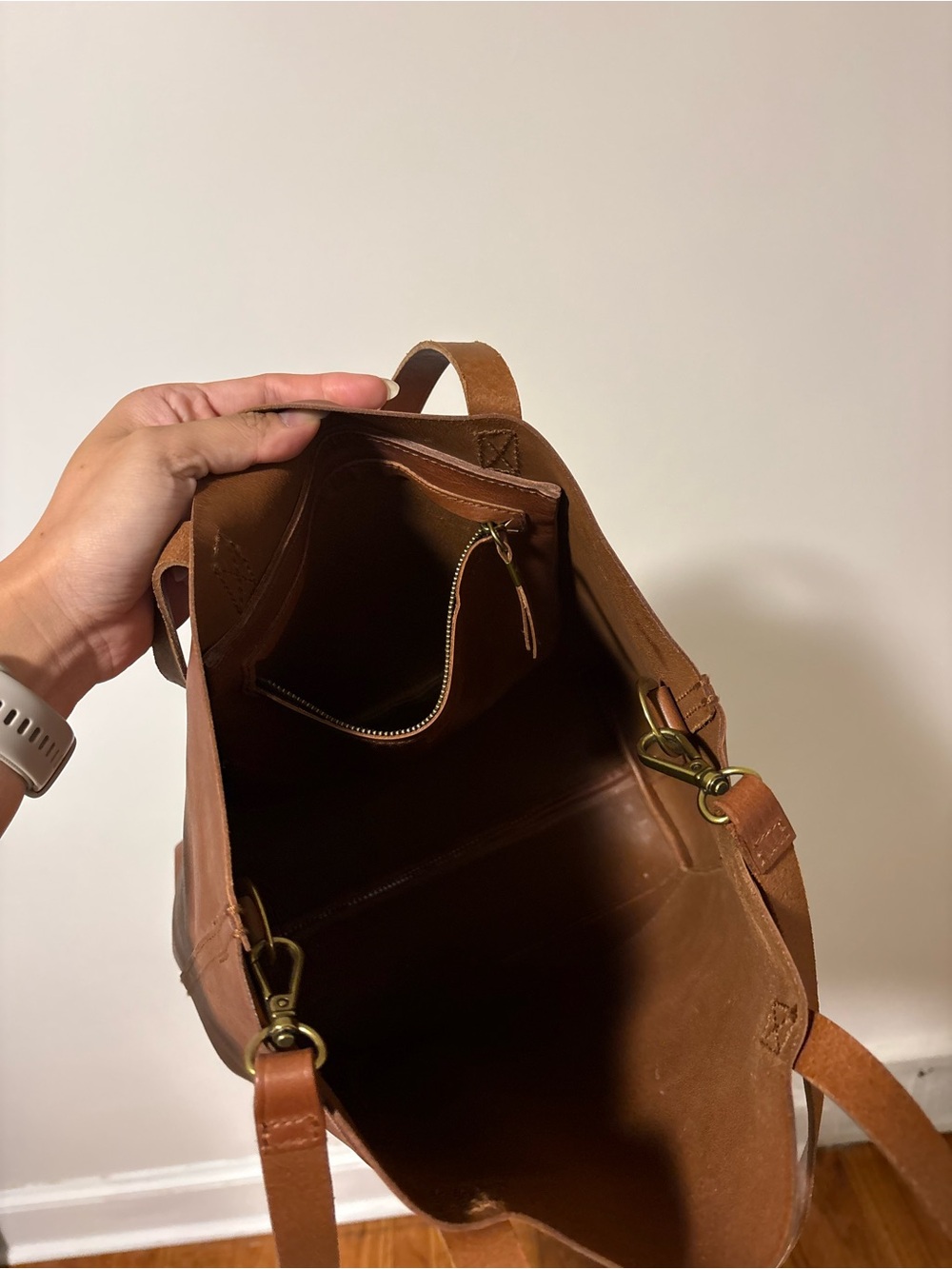 Madewell The Zip-Top Medium Transport Tote in English Saddle - Picture 6 of 7